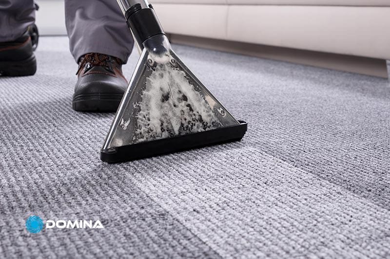 Lavaggio professionale Moquette tramite pulitrice ad iniezione ed estrazione.